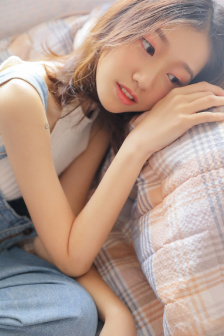 男人扣女人的屁股视频